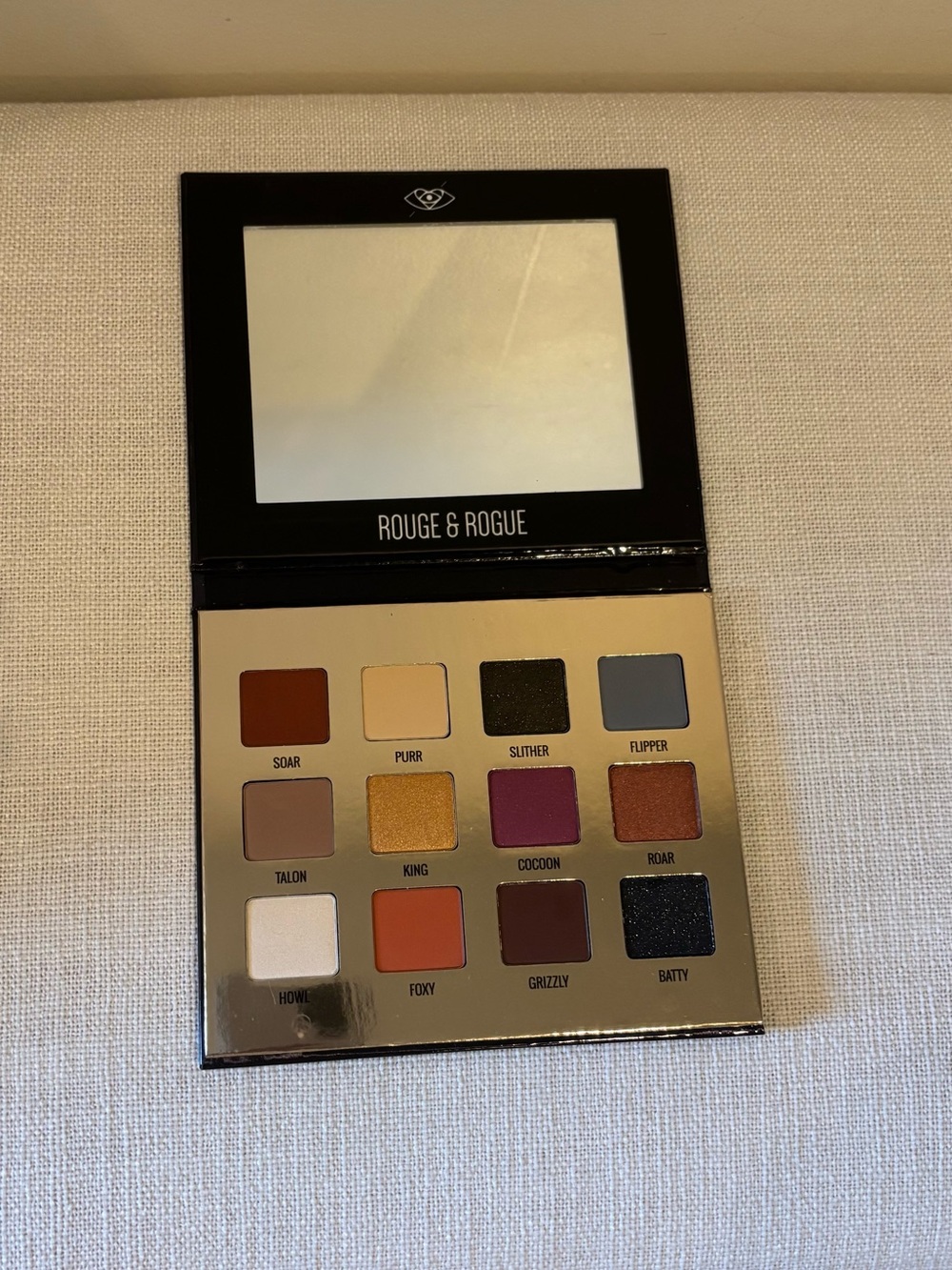 Rouge! Eyeshadow Palette — warm neutrals, gold, plum, black